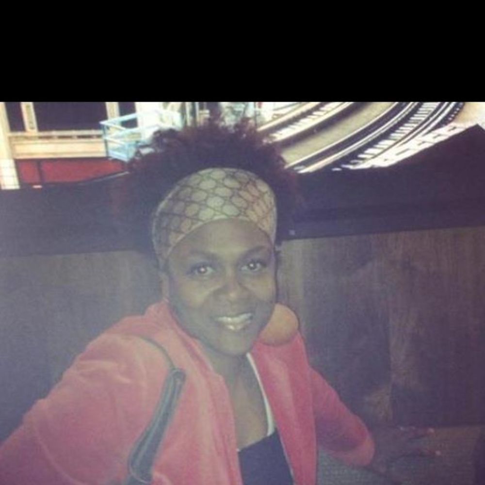 Meet your Posher, Sonya